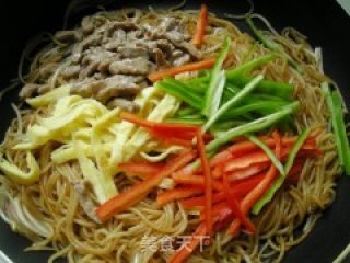 Stir-fried Rice Noodles recipe