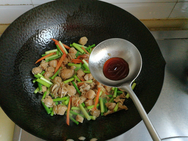 Stir-fried Scallop Meat with Garlic Moss recipe