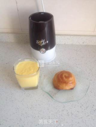 Thick Mango Smoothie recipe