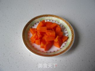 A 10-minute Breakfast for Women Who Detoxify and Beautify Their Skin--【papaya Milk Dumplings】 recipe