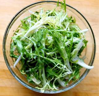 #春食野菜香# Cold Bitter Chrysanthemum recipe