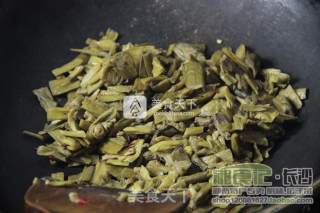 Stir-fried Farmhouse Sour Taro Lotus recipe