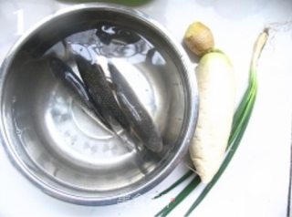 Carp Soup with Shredded Radish recipe