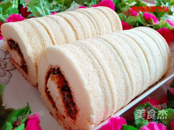 Peanut Sesame Cake Roll recipe