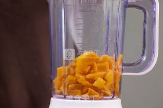 Mango Milkshake recipe