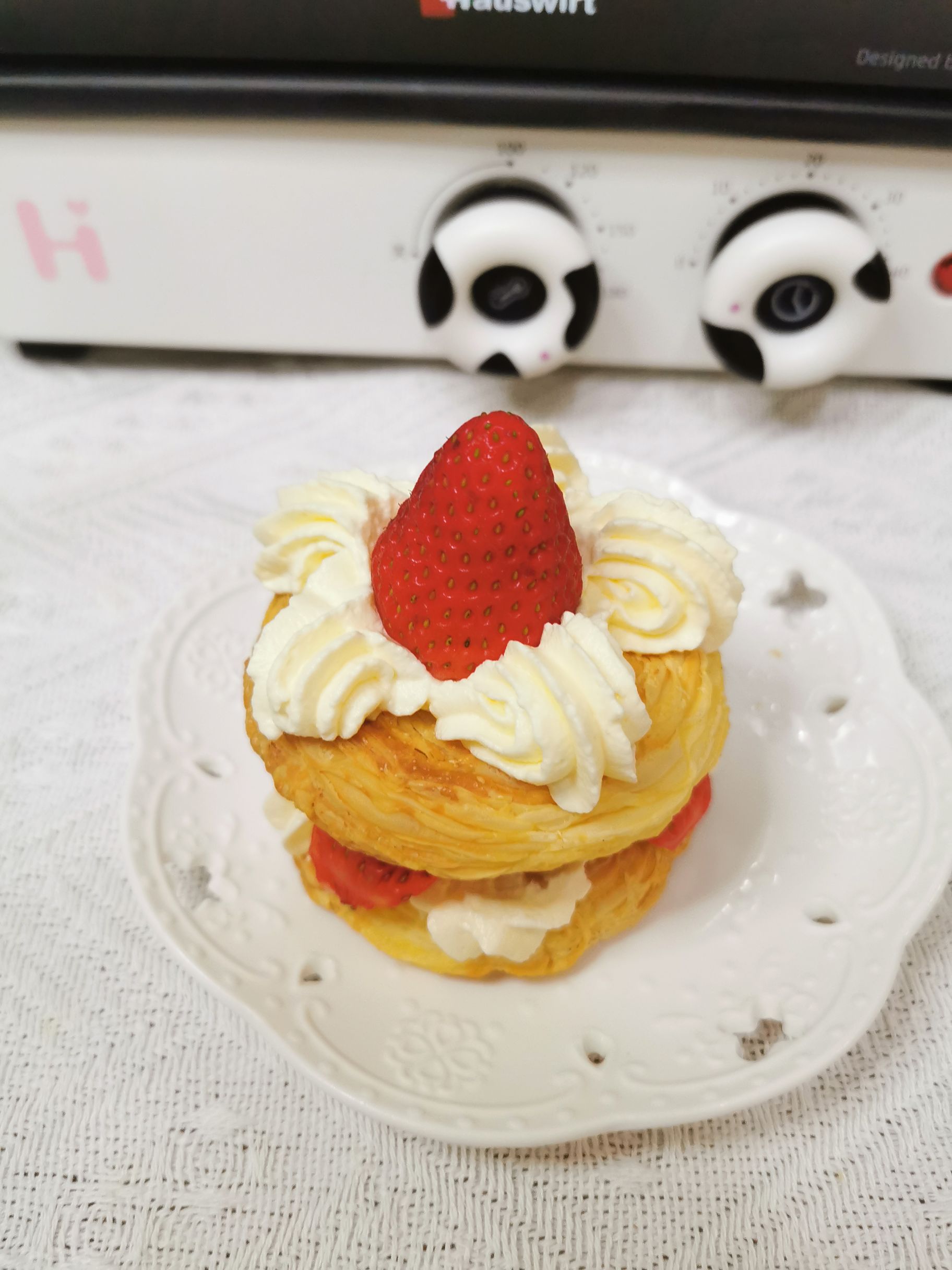 Fairy Eat Strawberry Napoleon recipe