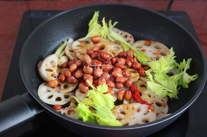 Spicy Griddle Lotus Root Slices recipe