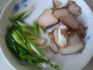 Stir-fried Pork with Homemade Potatoes recipe