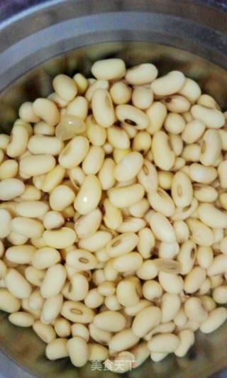 Soy Stewed Trotter recipe