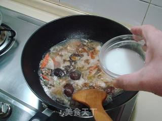 Baked Noodles with Fresh Shrimp recipe