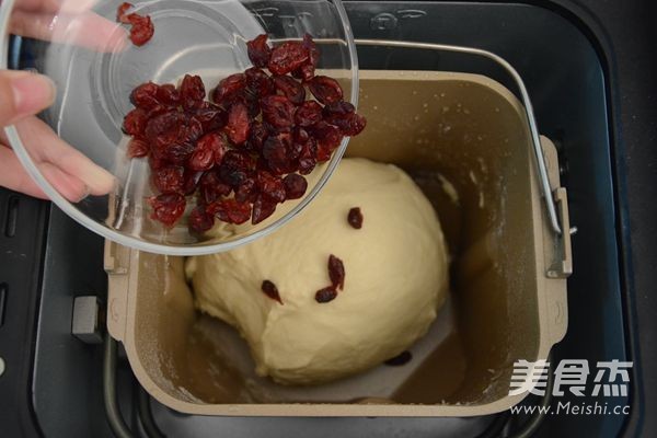 Cranberry Light Cream Bread recipe