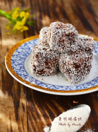 Lamington Cake