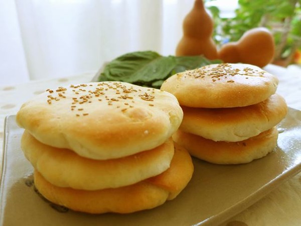 Oil and Salt Biscuits recipe