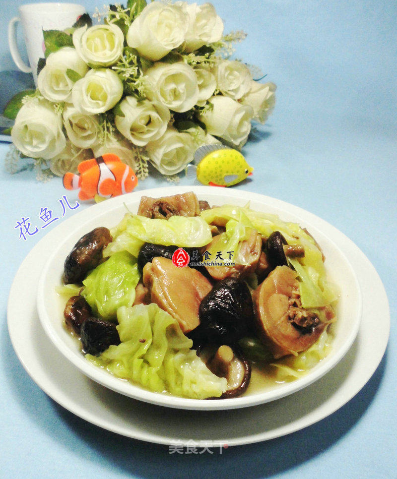 Boiled Cured Chicken Drumsticks with Mushrooms and Cabbage recipe