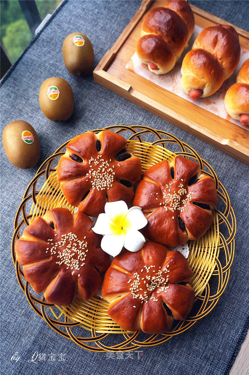 Coconut Fancy Bread recipe