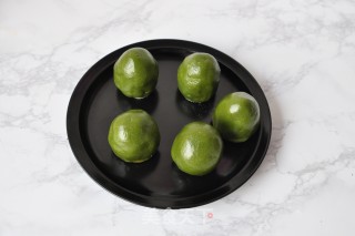 Strawberry Daifuku with Green Sauce recipe