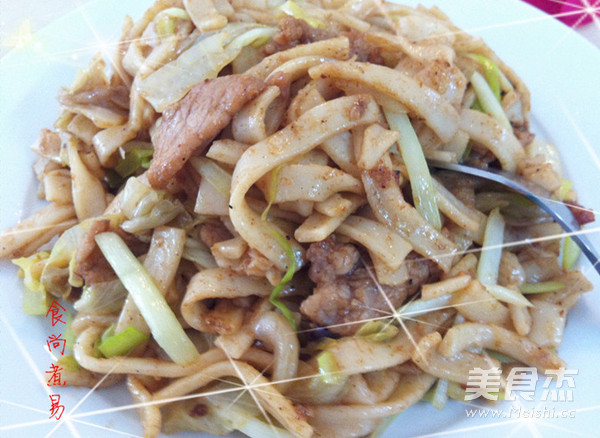 Stir-fried Hor Fun with Shacha Sauce recipe