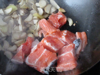 Oatmeal Rice with Salmon Mushroom Soup recipe