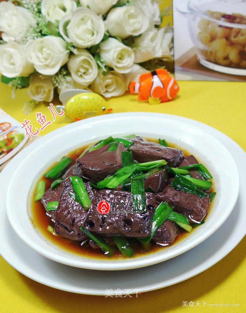 Stir-fried Goose Blood with Leek