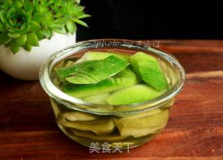 Sour and Crispy Radish Skin recipe