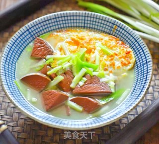 Poached Egg, Duck Blood and Leek Soup recipe