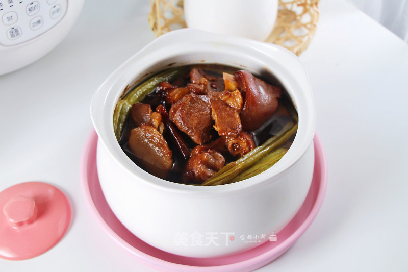 Braised Pork Trotters and Plum Meat in Sauce recipe