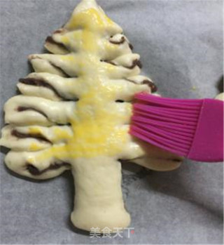 Christmas Tree Bread-works of The 2nd Lezhong Baking Competition recipe