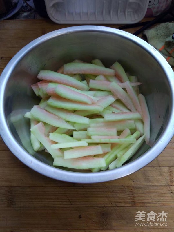 Spicy Watermelon Rind recipe