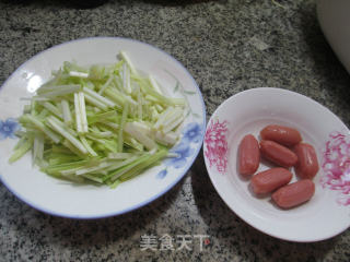 Grilled Sausage and Fried Leek Sprouts recipe