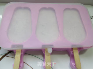 Milk Purple Sweet Potato Pops recipe