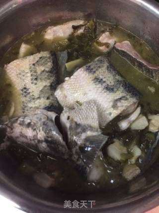 Sauerkraut Pork Belly and Raw Fish in Clay Pot recipe