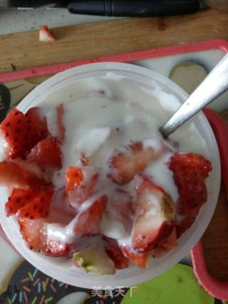 Strawberry Yogurt recipe