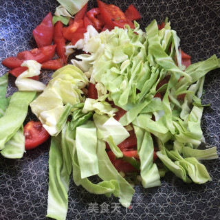 Cabbage Tomato Egg Soup recipe