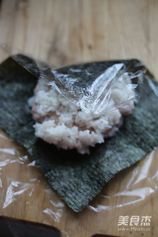 Tuna Onigiri recipe