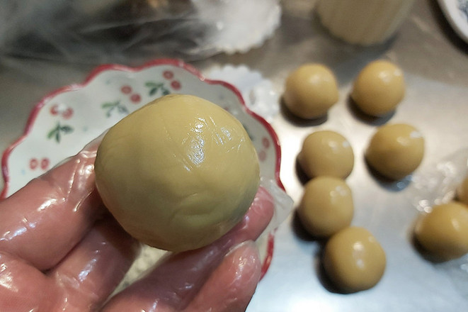 Cantonese Five-nen Moon Cake recipe