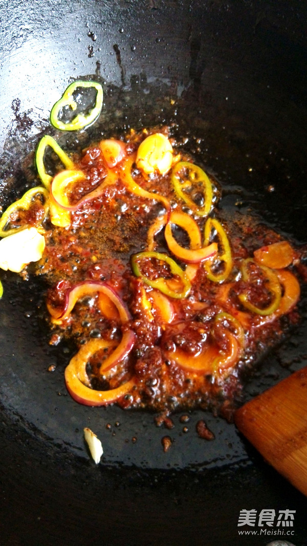 Spicy Stir-fried Clam Seed recipe