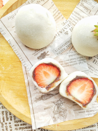 Strawberry Daifuku recipe