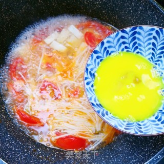 Sweet and Sour Gourmet Tomato and Egg Soup recipe