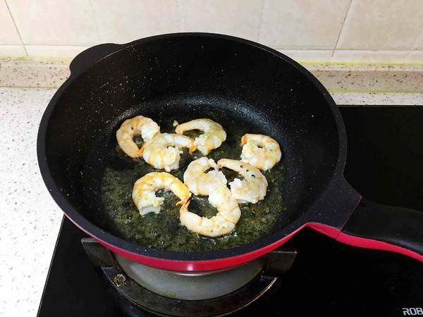 Loved by Young and Old, Kung Pao Cashew Shrimp on Cd-rom As Soon As It’s on The Table recipe