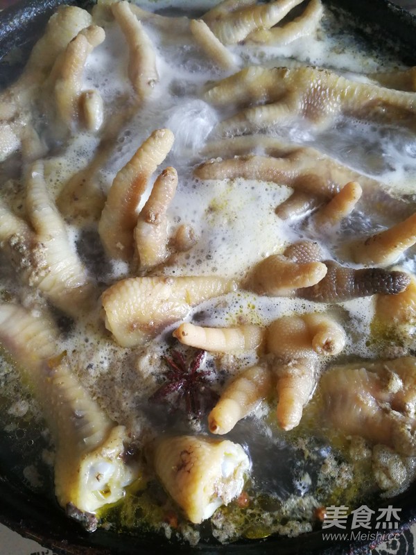 Braised Chicken Feet recipe