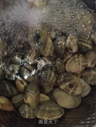 Spicy Flower Clams😝 recipe