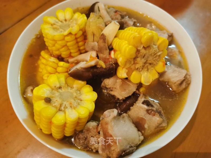Mushroom and Corn Pork Ribs Soup recipe