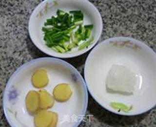 Oily Tofu and Taro Fin recipe