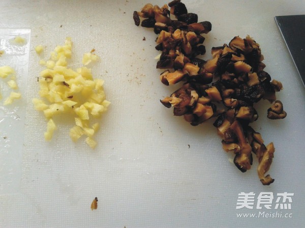 Steamed Shiitake Mushroom Lion's Head with Cordyceps Flower recipe