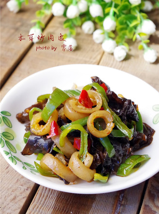 Fried Pork Skin with Fungus recipe