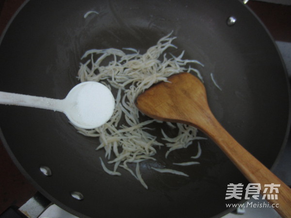 Whitebait Scrambled Eggs recipe