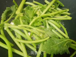 Stir-fried Pumpkin Seedlings recipe