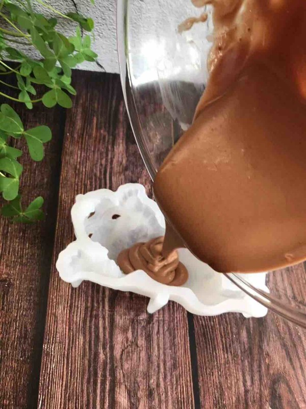 Net Red Puppy Mousse Cake recipe