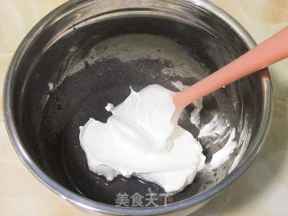 # Fourth Baking Contest and is Love to Eat Festival# My Neighbor Totoro Black Rice Chiffon recipe