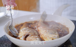 Braised Small Yellow Croaker in Soy Sauce recipe